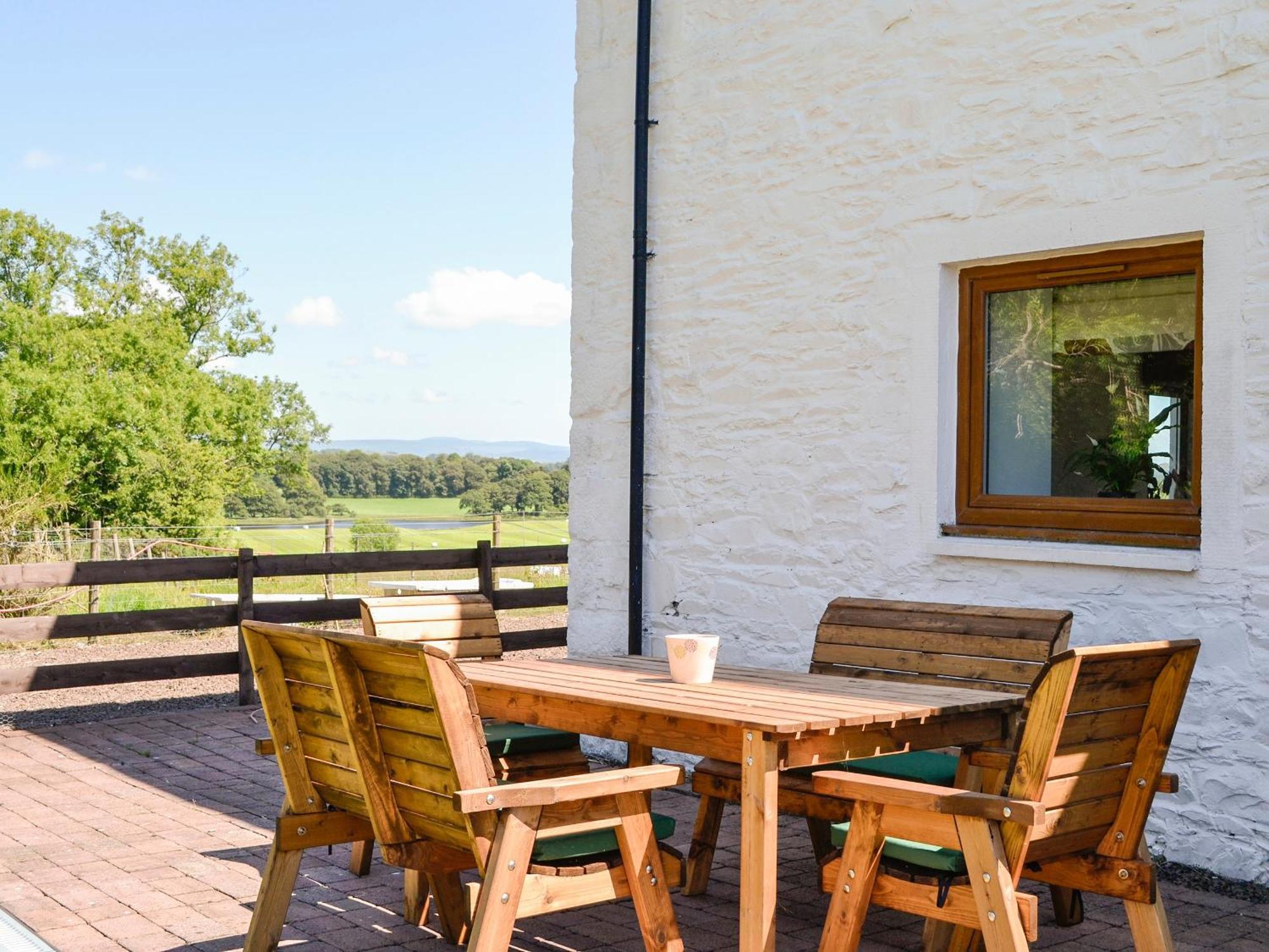 The Byre Camp Douglas Crossmichael 外观 照片